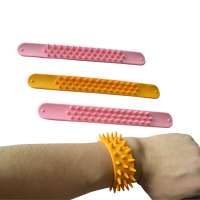 Wholesale 2020 high quality 100% food grade adjustable silicone and stainless steel bracelet with charm